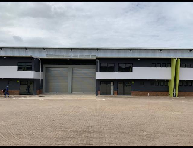 516M² WAREHOUSE TO LET IN CORNUBIA
